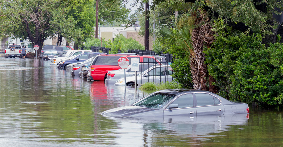 Översvämmad parkering - konsulttjänster som hjälper dig med klimatanpassning