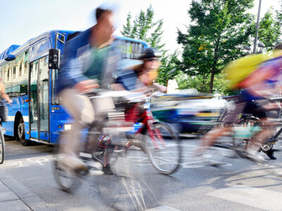 cyklister, buss, stadsmiljö