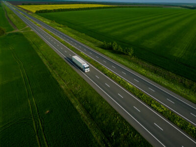 Förnybart för tunga lastbilstransporter